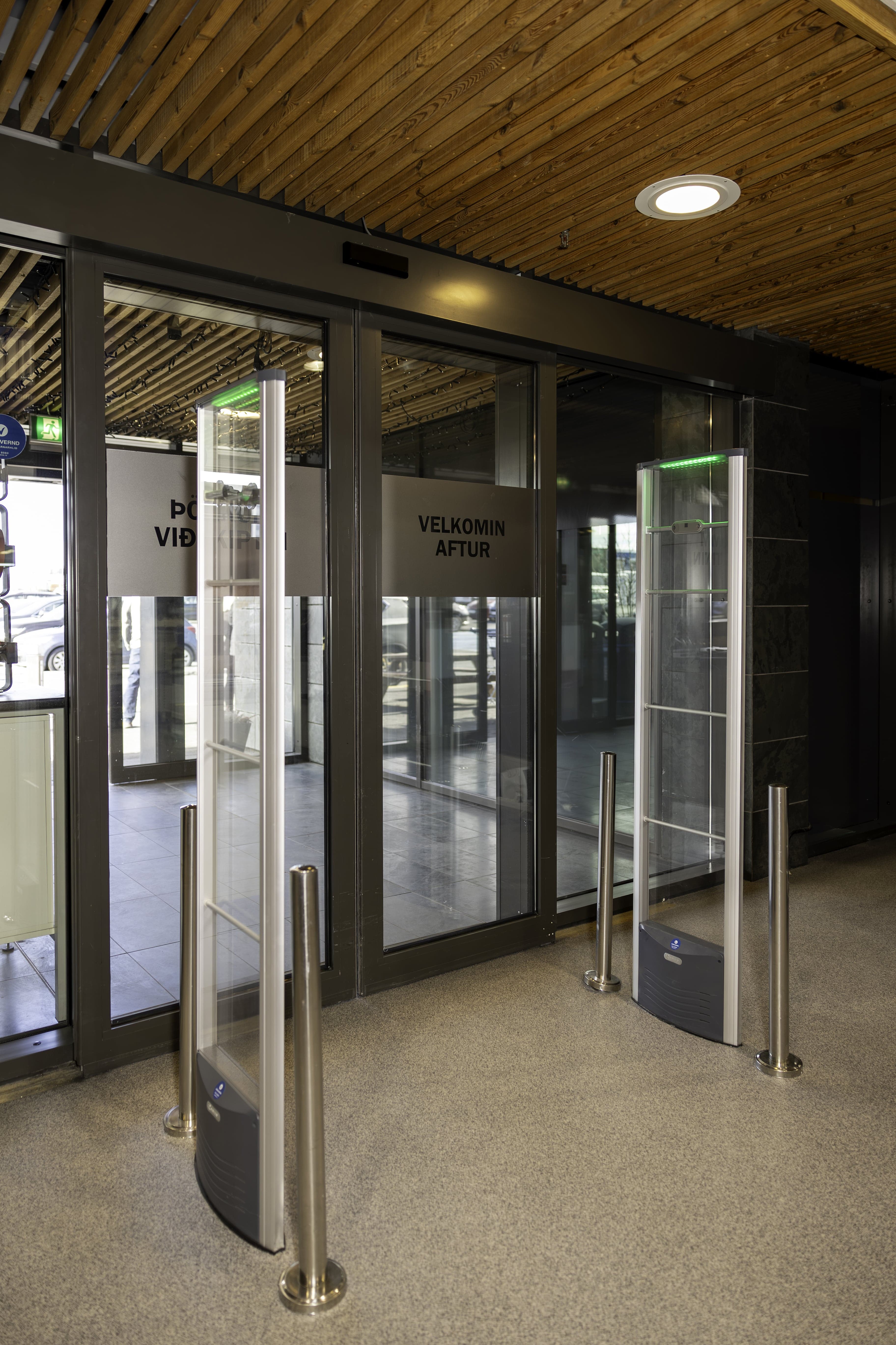 Þjófnavarnakerfi fyrir verslun - mynd 2